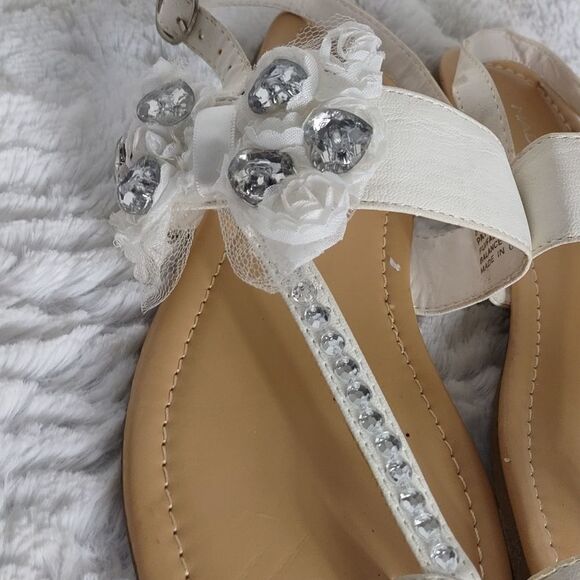 Madeline Stuart Rhinestone Studded Woman's Toe Sandals - Picture 7 of 8